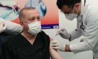 Erdoğan ikinci doz aşıyı oldu