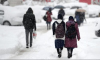 Niğde'de kar nedeniyle okullar tatil edildi
