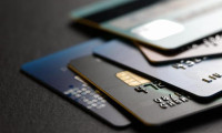Kredi ve kredi kartlarında yasal takip sayısı yarı yarıya azaldı
