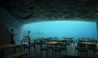 Dünyanın ilk denizaltı restoranı