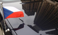 Çekya 6 milyar euroluk ihaleden Rus şirketi çıkarıyor