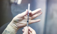 Avrupa ülkesinden iki aşı için flaş öneri