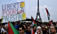 Fransız polisinden Filistin destek protestolarına müdahale