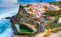 Portekiz vakaların düştüğü ülkelerden turist kabul edecek