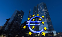 Euro Bölgesi ekonomisi daraldı