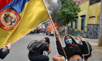 Kolombiya yangın yeri! Protestolar devam ediyor...