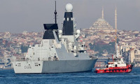 NATO’ya ait iki gemi Karadeniz’e girdi