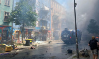 Berlin sokakları karıştı: 60 polis yaralandı