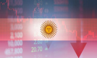 Arjantin ekonomide alt lige düştü