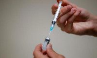 Almanya'da eczanelerde korona virüs aşısı durduruldu