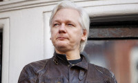 Assange'ın Ekvador vatandaşlığı iptal edildi