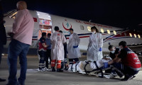 Lübnan'dan 4 yaralı ambulans uçakla Türkiye'ye gönderildi