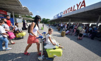 Antalya'ya gelen turist sayısı 4 milyonu aştı