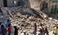 Haiti depreminde can kaybı 2 bini geçti