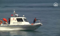 Sahil Güvenlik Komutanlığı Van Gölü'nde 