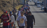 ABD sığınmacıları Meksika’da bekletme uygulamasına geri dönüyor