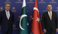 Bakan Çavuşoğlu, Pakistanlı mevkidaşı ile görüştü