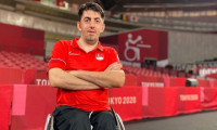 Abdullah Öztürk, Tokyo Paralimpik Oyunları'nda altın madalya kazandı