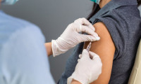 Tunus'ta bir günde yarım milyon dozdan fazla aşı yapıldı