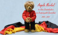 Merkel'e 'oyuncak ayı' hatırası