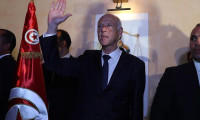 Tunus Cumhurbaşkanı yasama yetkisini kendisine devretti