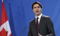 Kanada Başbakanı Trudeau'ya taşlı saldırı