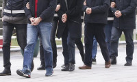 İzmir merkezli FETÖ soruşturmasında 60 tutuklama