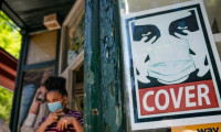 CDC:  Bulabildiğiniz en koruyucu maskeyi takın