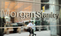 Morgan Stanley terfi dağıttı