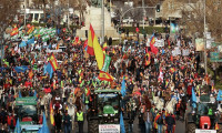 İspanya'da çiftçilerden protesto
