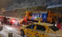 İstanbul'da kar gece de etkili oldu