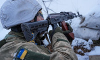 Ukrayna-Rusya hattında çelişkili açıklamalar devam ediyor