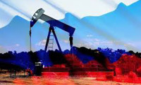 Rusya'da petrol vergisi düşüyor