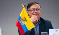 Kolombiya Cumhurbaşkanı: ABD tüm dünya ekonomilerini alt üst ediyor