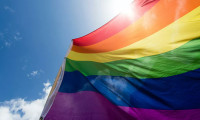 Rusya LGBT propagandası yasağını genişletiyor