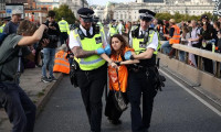 Enflasyonun rekor kırdığı İngiltere'de hayat pahalılığı protestosu