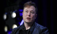 Elon Musk, çocuğunun faturasını komünistlere kesti 