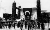 Ulu Önder Atatürk'ün son yolculuğunun tarihi fotoğrafları