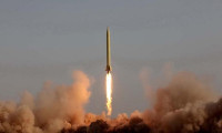 İran hipersonik balistik füze geliştirdiğini duyurdu