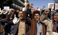 İran’da göstericiler sokaklara çıktı
