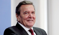 Schröder: Kendimizi çok ciddi gaz sıkıntısının içinde bulabiliriz