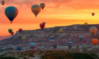 Kapadokya'da balon turlarına hava engeli