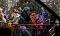 Polonya, Ukraynalı sığınmacılardan ücret alacak