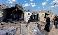 Esed rejimi çadır kampa saldırdı: 6 ölü, 75 yaralı