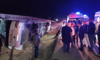 Nevşehir'de otobüs devrildi: 17 yaralı