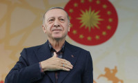 Erdoğan: Bayrağı gençlere teslim edeceğiz