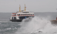 İstanbul’da deniz ulaşımını 'lodos' vurdu!