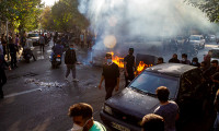 IHR: İran'da ölen göstericilerin sayısı 469'a yükseldi