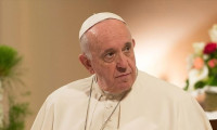 Papa Franciscus: İstifa mektubum cebimde