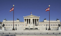 Avusturya'da Türkiye'yi kınayan önerge reddedildi